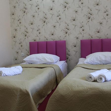 אחלציחה Hotel Rabati מראה חיצוני תמונה