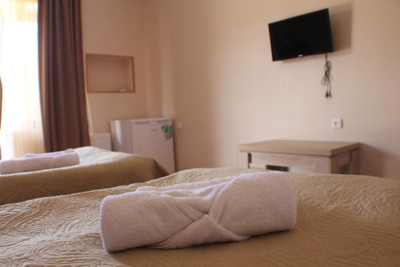 אחלציחה Hotel Rabati מראה חיצוני תמונה