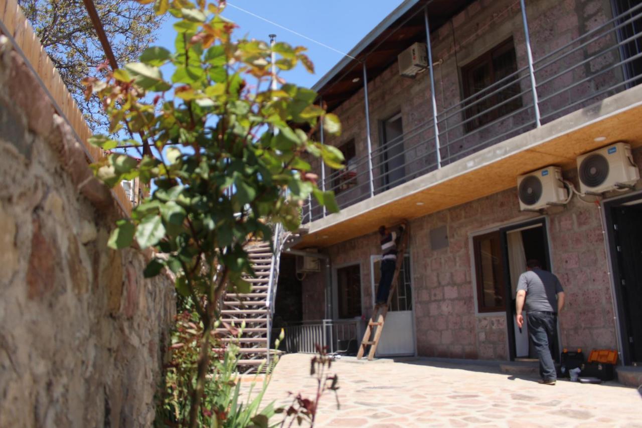 אחלציחה Hotel Rabati מראה חיצוני תמונה