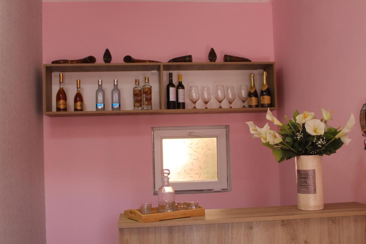 אחלציחה Hotel Rabati מראה חיצוני תמונה