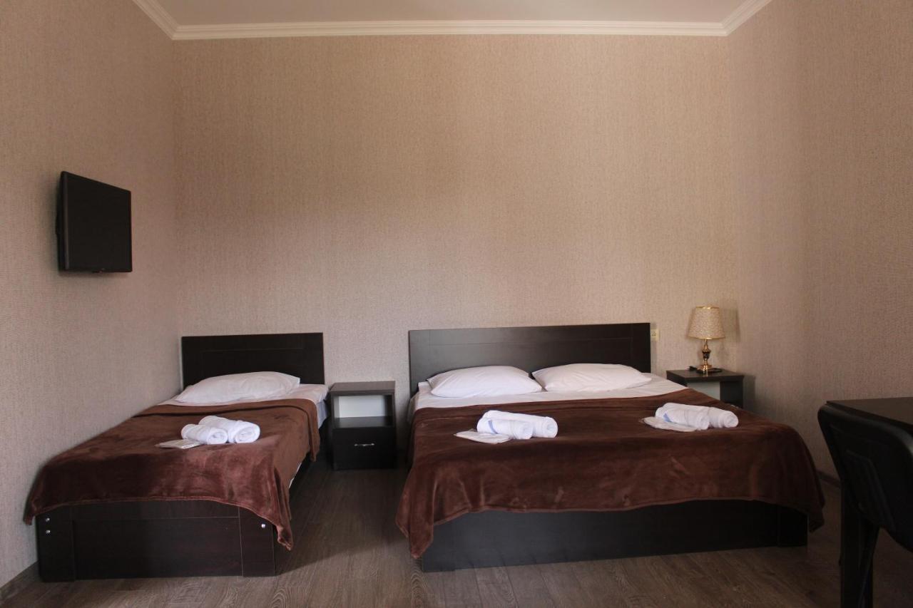אחלציחה Hotel Rabati מראה חיצוני תמונה