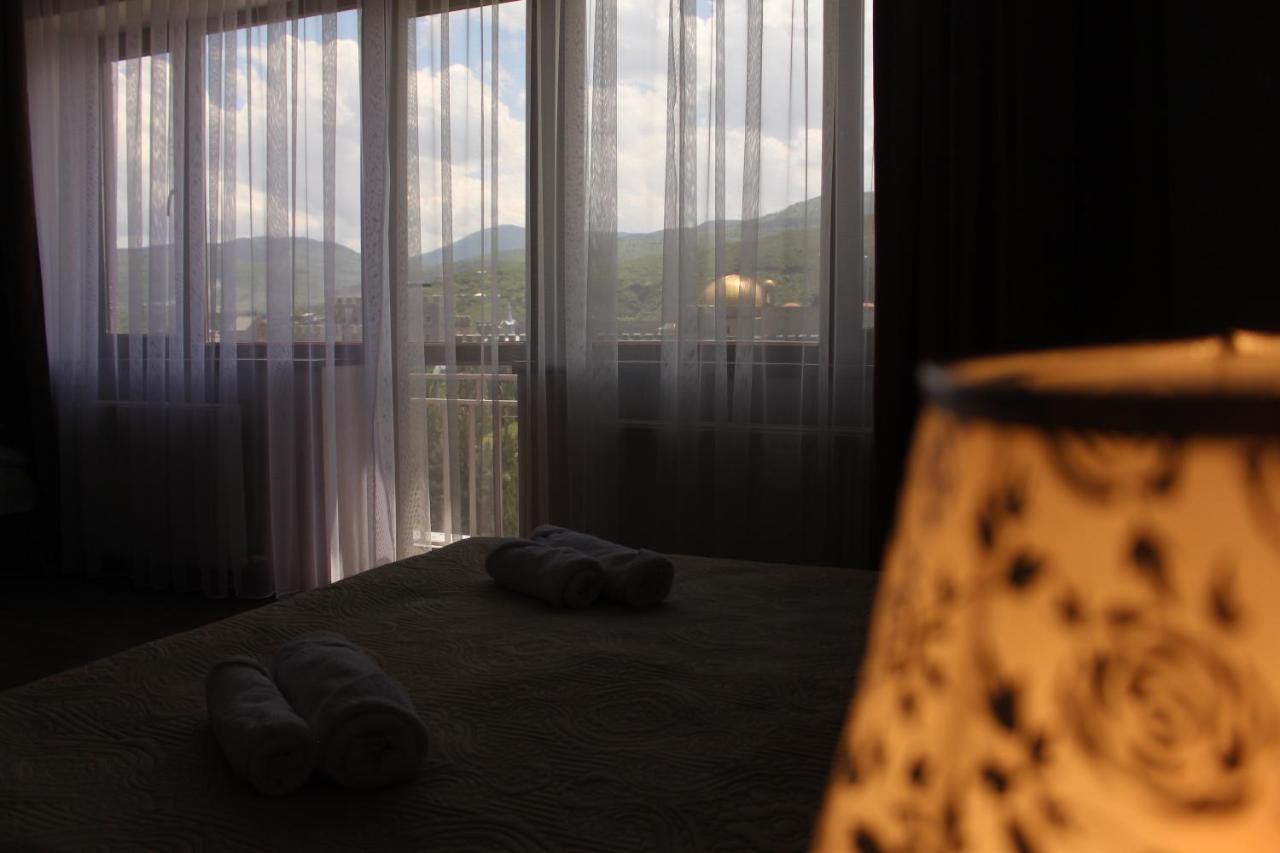 אחלציחה Hotel Rabati מראה חיצוני תמונה